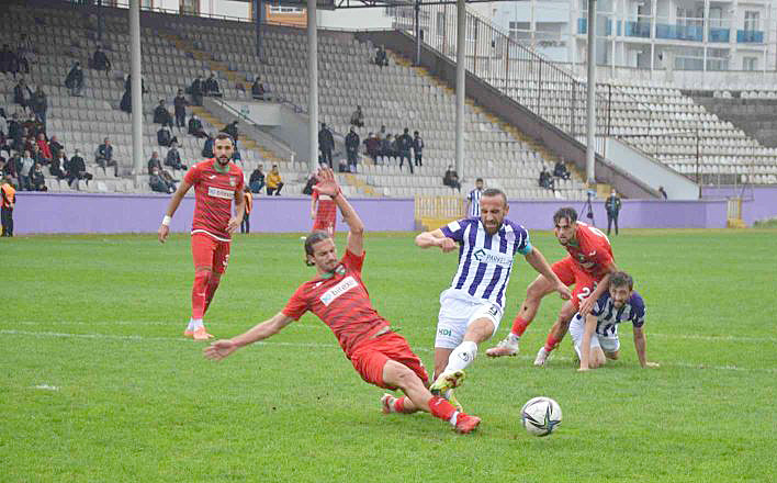 PAŞA KAZANMAYI UNUTTU: 0-0