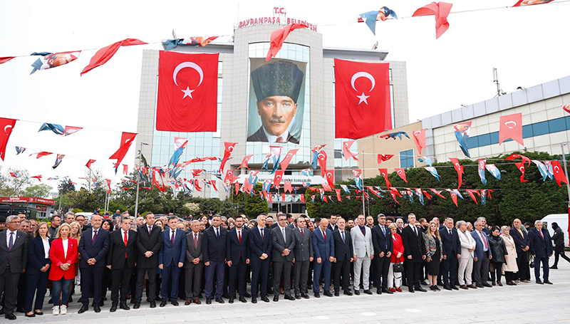 BAYRAMPAŞA’DA 23 NİSAN