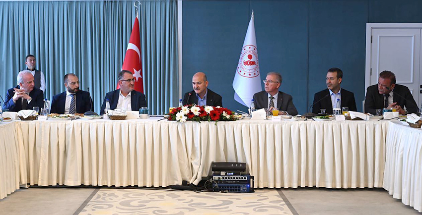 Soylu, Rumeli ve Balkan camiasıyla buluştu