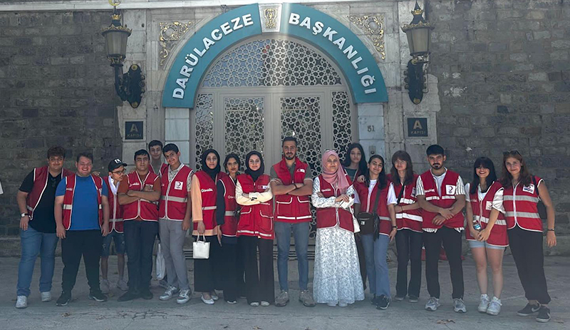 Kızılay’dan Darülaceze’ye ziyaret 