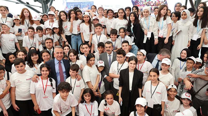 Harezmi Eğitim Modeli Yılsonu Şenliği