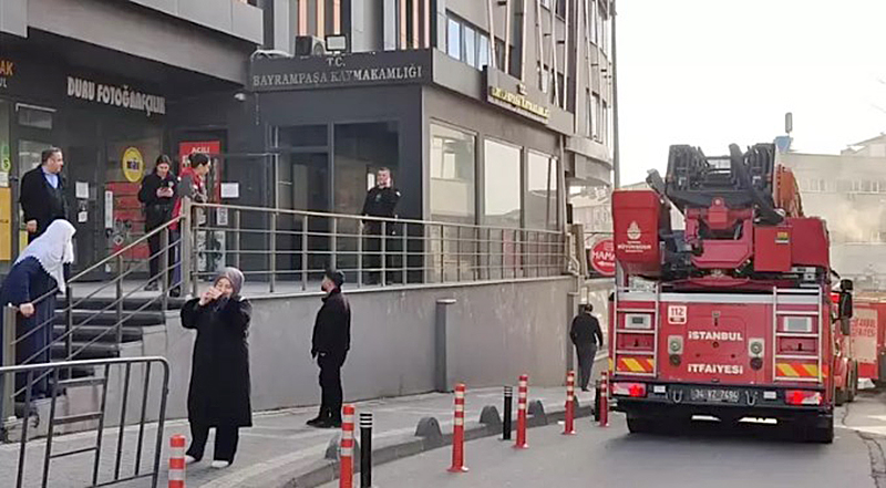 Kaymakamlık binasında yangın paniği