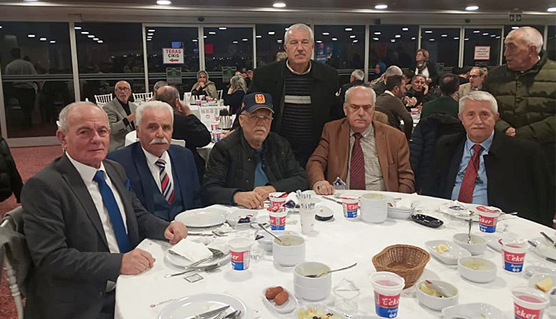 Demokrat Parti iftarı