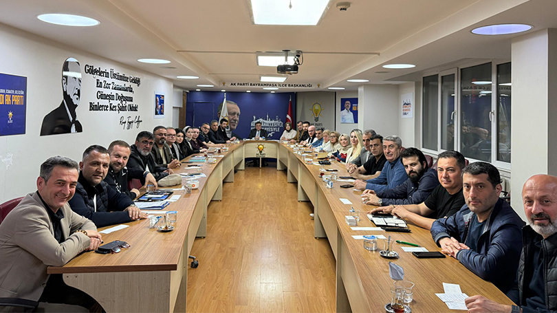 AK Parti sahada tempo yükseltti