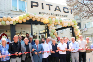 Pitacı Boşnak Böreği & Cafe yenilenen konseptiyle görkemli bir açılış yaptı