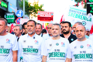 Srebrenitsa Soykırımı'nı anma yürüyüşü gerçekleştirildi
