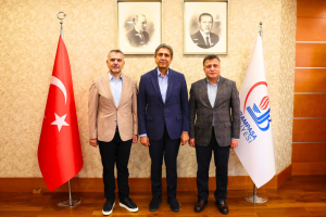 AK Parti'den Bayrampaşa'da saha ziyareti