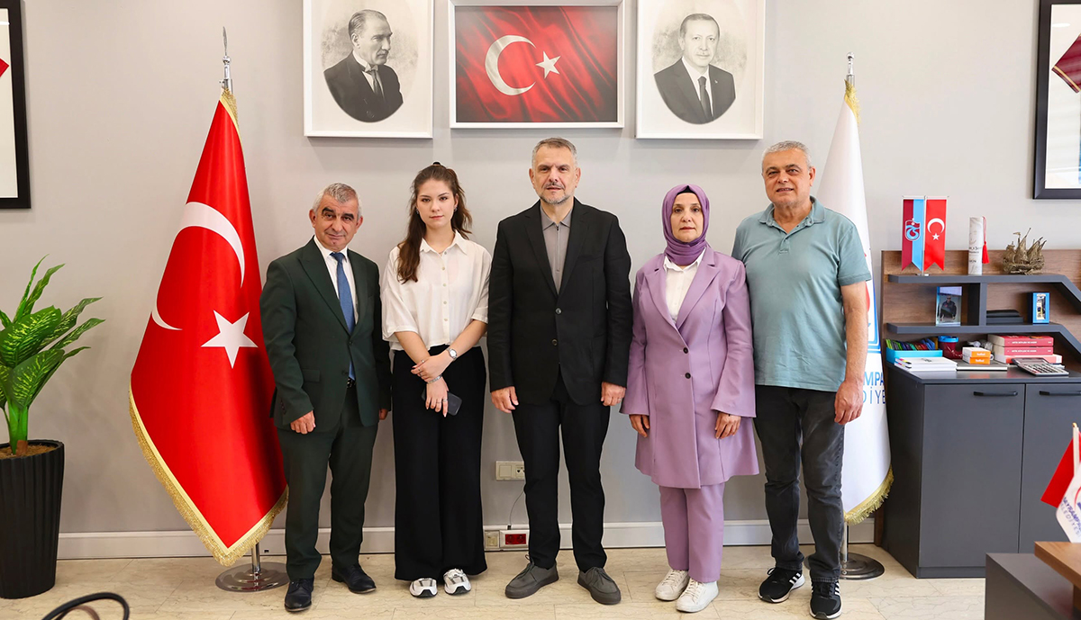 BULTÜRK'ten Bayrampaşa Belediyesine teşekkür ziyareti