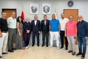 AK Parti Bayrampaşa’dan başkan yardımcılarına tebrik ziyareti