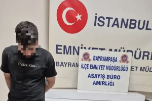 Bayrampaşa'da polislere bıçaklı saldırı!