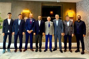 Bayrampaşa'ya değer katan iş insanı Mehdi Şeren'e ziyaret