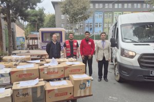 Öğrencilerden Kızılay’a el emeği kış desteği