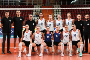Bayrampaşa Belediyespor voleybolda yeni sezona galibiyetle başladı