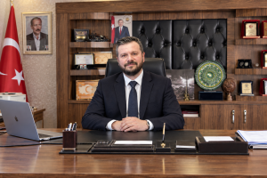 Üreten, istihdam sağlayan ve Bayrampaşa için sorumluluk üstlenen bir iş insanı: Turgay Çetin