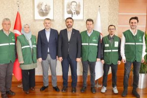 Yeşilay Bayrampaşa’dan Başkan Vekili İbrahim Akın’a ziyaret