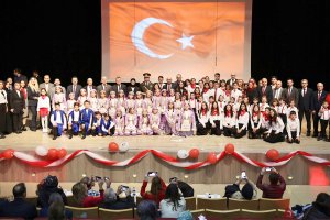 Bayrampaşa’da çifte kutlama